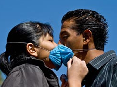 Φιλιά και χειραψίες… γιοκ