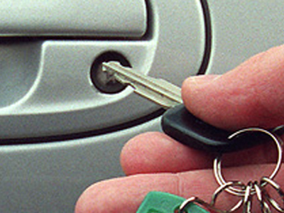 Πρόστιμο… για το ξεκλείδωτο αυτοκίνητο
