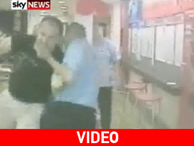 Παππούς κατατρόπωσε ληστή