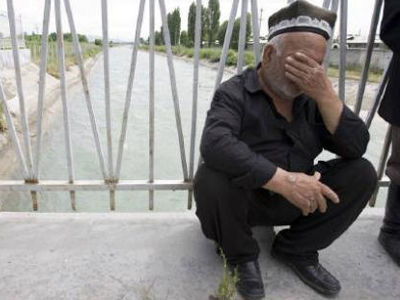 Υπόλογη η κυβέρνηση του Κιργιστάν