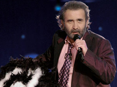 Ο Λαζόπουλος κουμπάρος στο γάμο Ξυλά – Γιαννακόπουλου