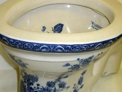 Μία περιουσία για την τουαλέτα του Lennon