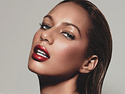 Έγινε αγνώριστη!