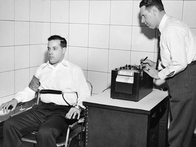 Διαβάζω τα ψέματά σου!