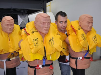 Κλέφτες… σωσιβίων