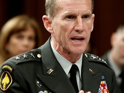 Ταλιμπάν: Αδιάφοροι για την αποπομπή McChrystal