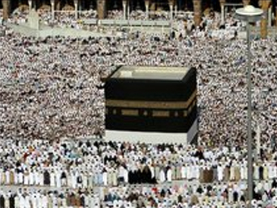 Κοσμοσυρροή στη Μέκκα παρά την πανδημία