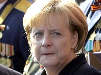 Πτώση ρεκόρ για τη Μέρκελ