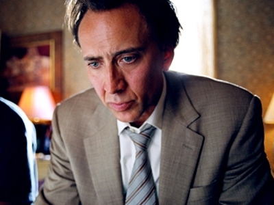 Ξεπουλάει ο Nicolas Cage
