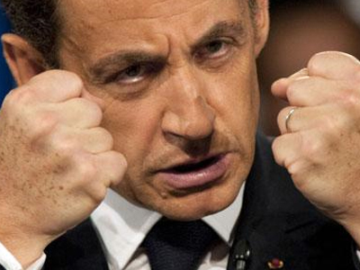 Να αποχωρήσει από τη Σύνοδο της G20 απειλεί ο Sarkozy