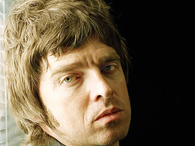 Δεν «κοιτά» στο παρελθόν