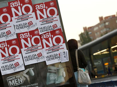 Ισπανία: Ξεπερνά το 70% η συμμετοχή στη γενική απεργία