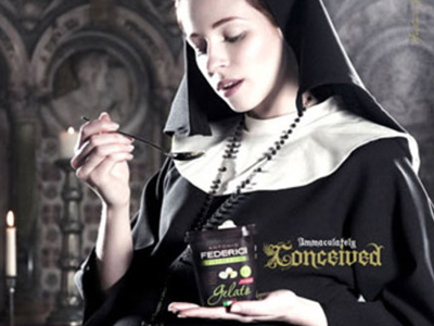 Η «σατανική» καλόγρια υποδέχεται τον πάπα