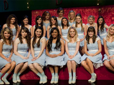 Είκοσι Ντόροθι για ένα… μαγικό μιούζικαλ