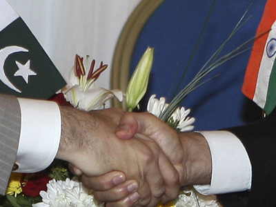 Έτοιμη για διάλογο με το Πακιστάν η Ινδία