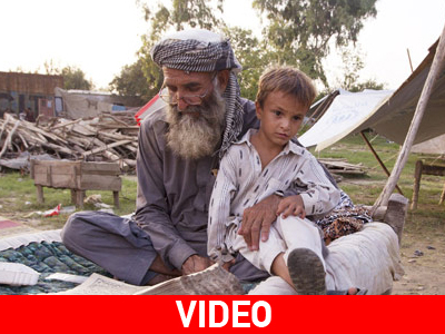 Οκτώ εκατ. Πακιστανοί ζητούν βοήθεια