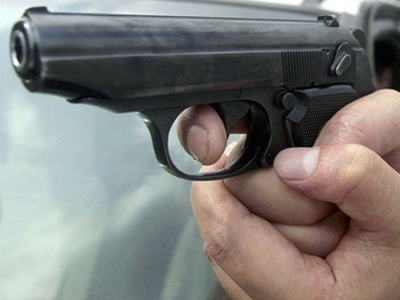 Κόσσοβο: “Γάζωσαν” αυτοκίνητο δημοσιογράφου