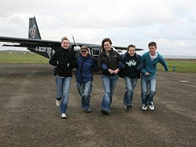 Στο σχολείο… με αεροπλάνο