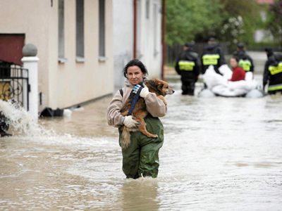 Σε συναγερμό η Γερμανία για πλημμύρες