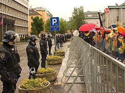 Μαζική συγκέντρωση διαμαρτυρίας στη Σλοβενία