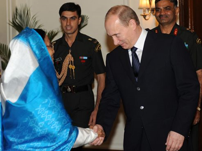 Έως και 16 πυρηνικούς σταθμούς κατασκευάζει η Ρωσία