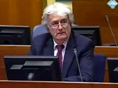 Αμετανόητος ο Κάρατζιτς