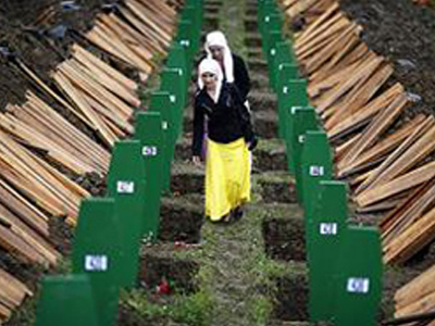 Συλλήψεις για τη σφαγή στη Σρεμπρένιτσα