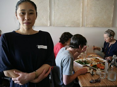 Φάτε όλο το φαΐ σας… αλλιώς «αντίο»