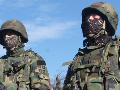 Τέλος στην υποχρεωτική στράτευση στη Σερβία