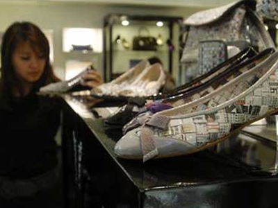 Παπούτσια χαμαιλέοντες!