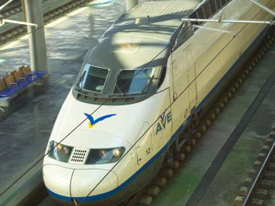 Τηλεφώνημα για βόμβα σε ισπανικές σιδηροδρομικές γραμμές