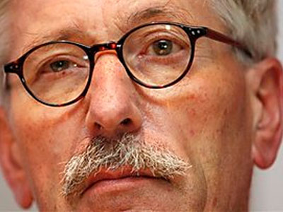 Οργισμένη αντίδραση Μέρκελ για «ρατσιστικό» βιβλίο