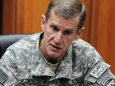 Στήριξη του ΝΑΤΟ στον στρατηγό ΜακΚρίσταλ