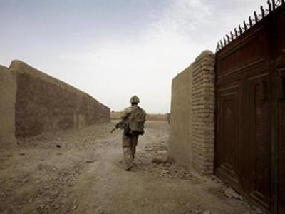 Αιματηρή επιδρομή σε φυλάκιο Ταλιμπάν