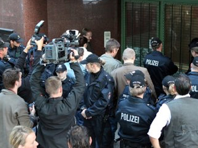 Κλείνει τέμενος «στέκι» τρομοκρατών