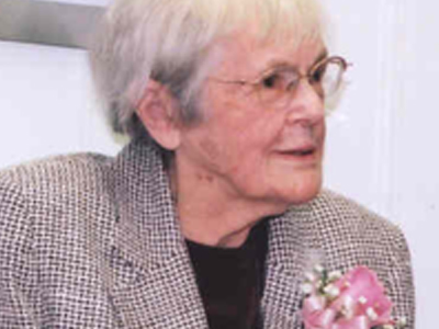 Τίμησαν τη γιατρό που εμπόδισε τη θαλιδομίδη Τίμησαν τη γιατρό που εμπόδισε τη θαλιδομίδη