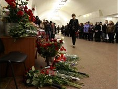 H Μόσχα θρηνεί τα θύματά της