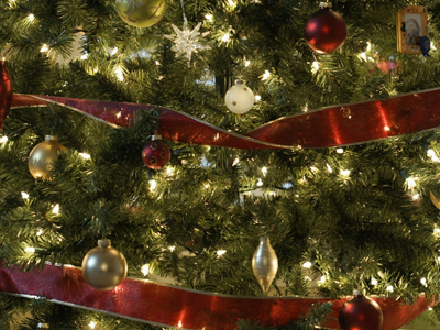 Πιο επιζήμια για το περιβάλλον τα ψεύτικα δέντρα