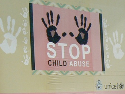 Θύμα κακοποίησης ένα στα τρία παιδιά