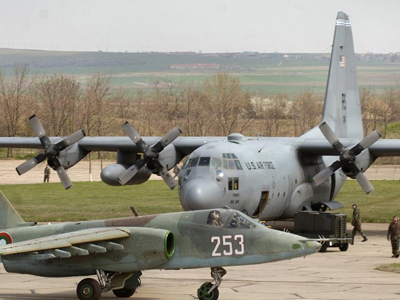 Μόσχα: Διαψεύδει πληροφορίες για σχέδιο παράδοσης αεροσκαφών στις ΗΠΑ