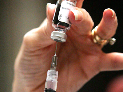 “Πράσινο φως” στο εμβόλιο για τη γρίπη