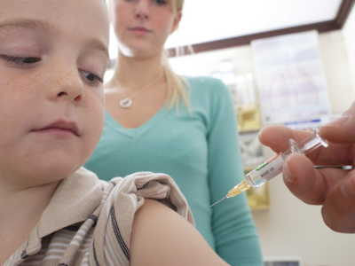 Εμβολιασμό σε όλους συστήνει η Νορβηγία