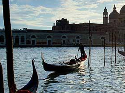 “Πεθαίνει” η Βενετία