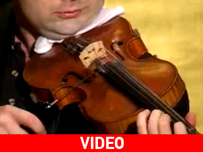 Μια παράσταση… για γέλια