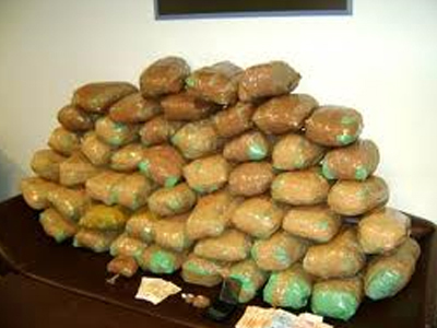 Την έπιασαν με 102 κιλά χασίς!