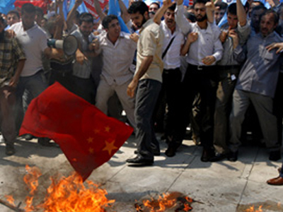 Εις θάνατον εννέα “ταραξίες” στην Κίνα