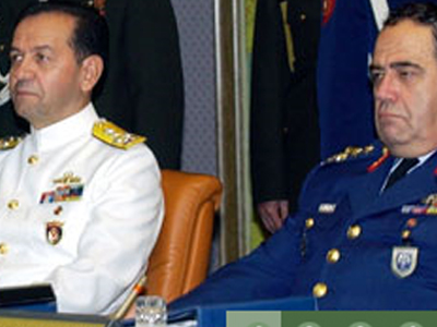 Τουρκία: Ανακρίνονται οι 49 εν ενεργεία και εν αποστρατεία στρατιωτικοί