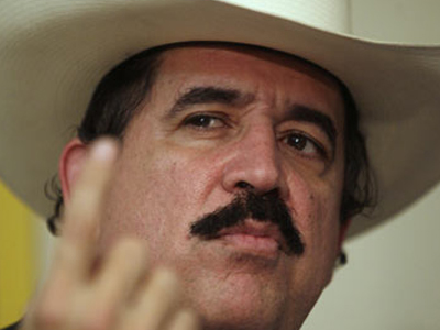 O πρόεδρος της Ονδούρας προειδοποιεί τις ΗΠΑ