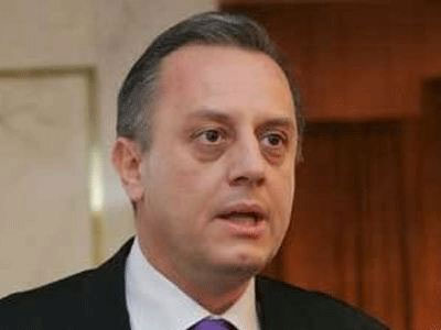 Μπέζας: «Δεν τίθεται θέμα μείωσης των κατώτατων συντάξεων»