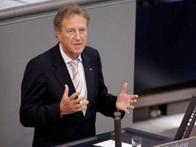 Μπάρτλε: «Αντίθετη η Γερμανία σε απομείωση του ελληνικού χρέους»